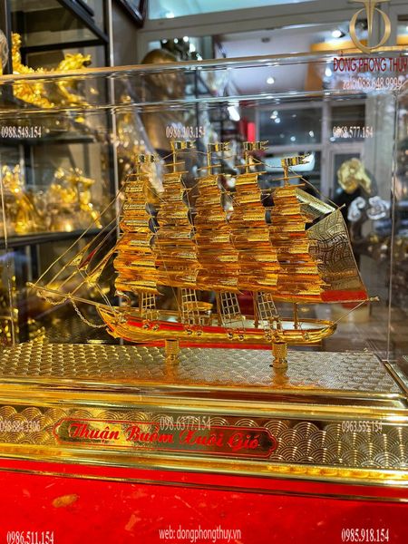 Qùa tặng mạ vàng