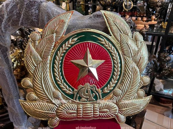 Quốc huy bằng đồng