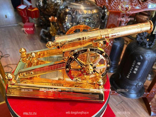 Súng pháo thần công mạ vàng 24k