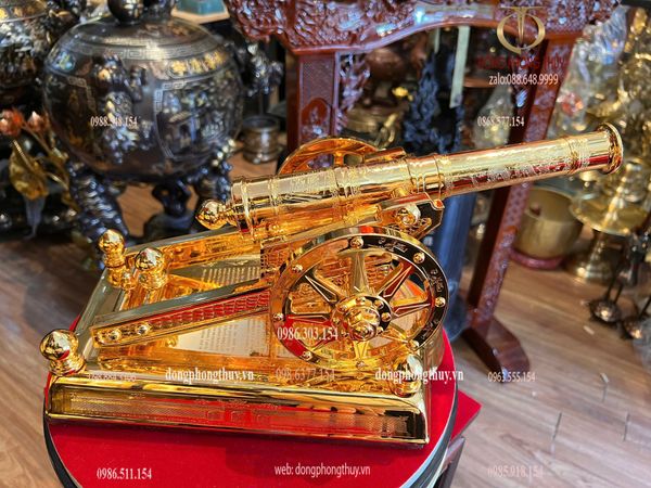 Súng pháo thần công mạ vàng 24k
