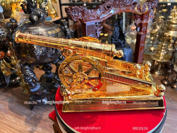 Súng pháo thần công mạ vàng 24k