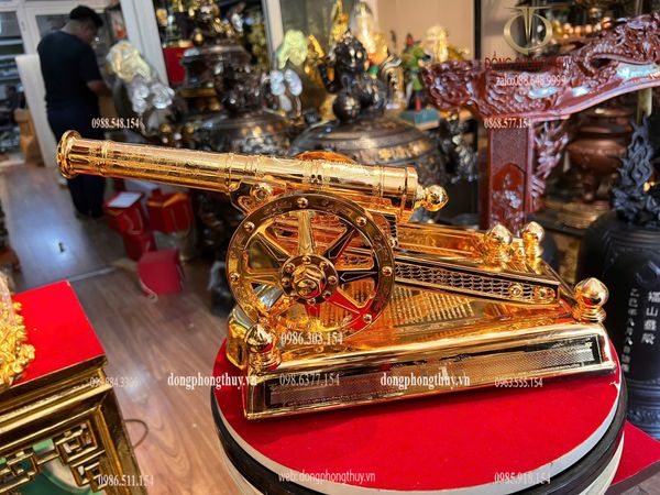 Súng pháo thần công mạ vàng 24k