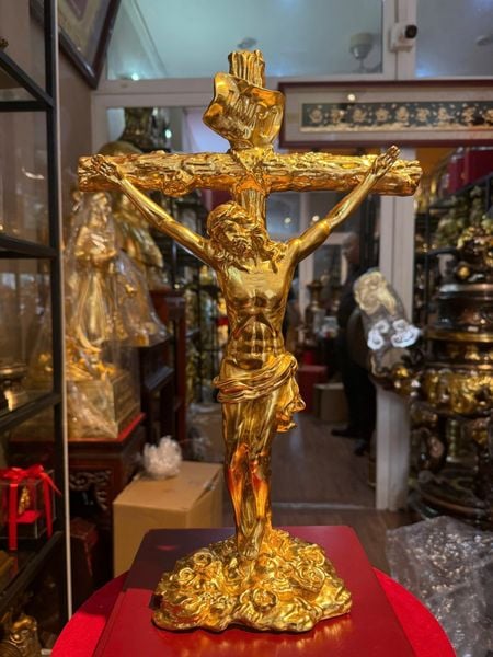 Tượng chúa jesu bằng đồng dát vàng 24k
