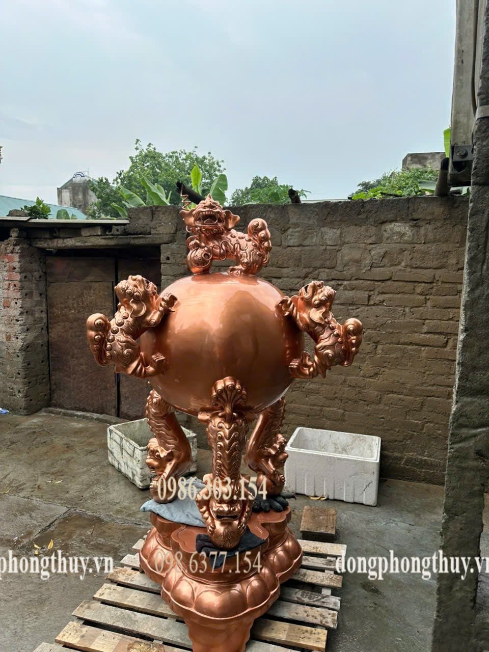 Thất lân vờn cầu 1m7 nặng 320kg