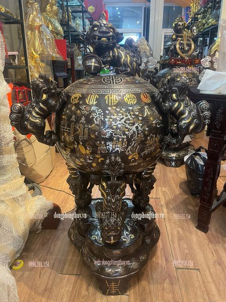 Thất lân vờn cầu 1m2 chữ việt khảm tam khí