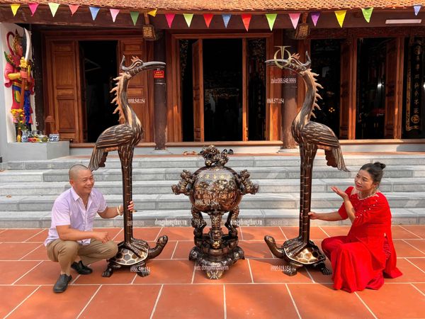 Thất lân vờn cầu 1m2 khảm tam khí + hạc đồng đỏ 1m97