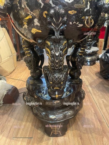 Thất lân vờn cầu 1m2 chữ việt khảm tam khí