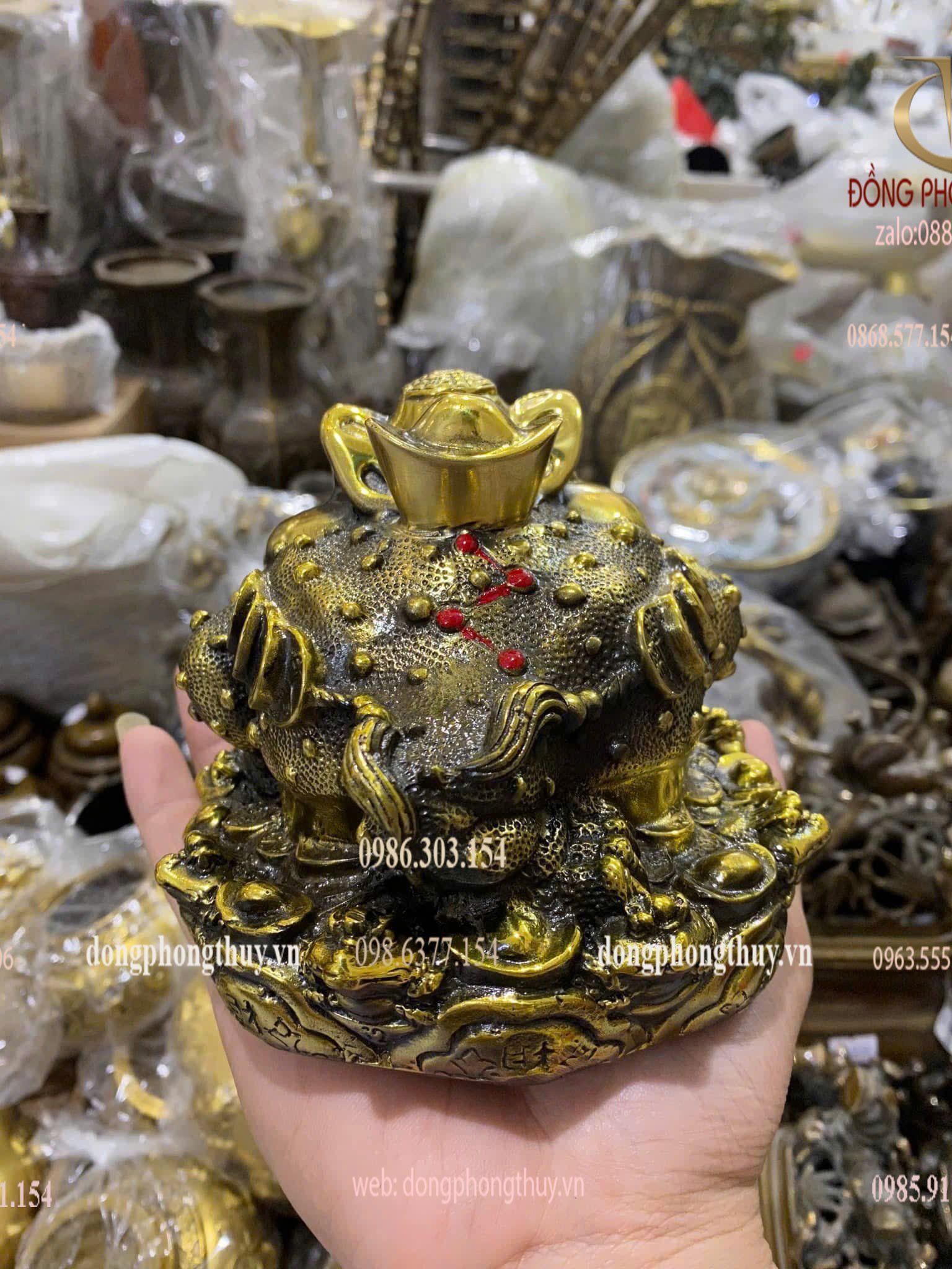 Thiềm thừ cóc ngậm tiền bằng đồng