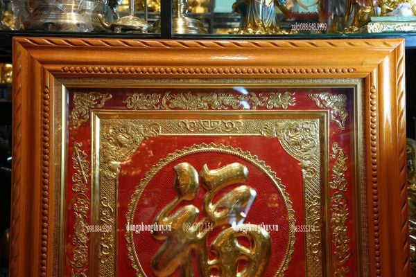 Tranh chữ Phúc bằng đồng dát vàng 24k