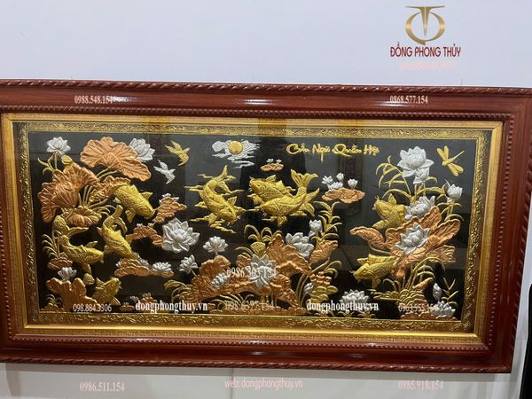 Tranh cửu ngư quần hội bằng đồng 90*1m7