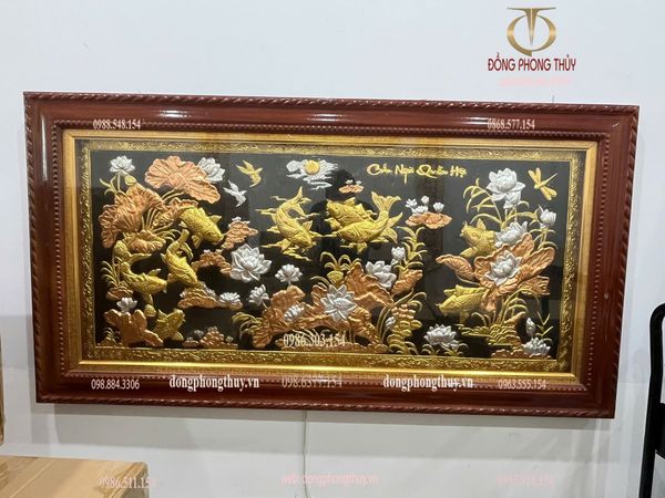 Tranh cửu ngư quần hội bằng đồng 90*1m7