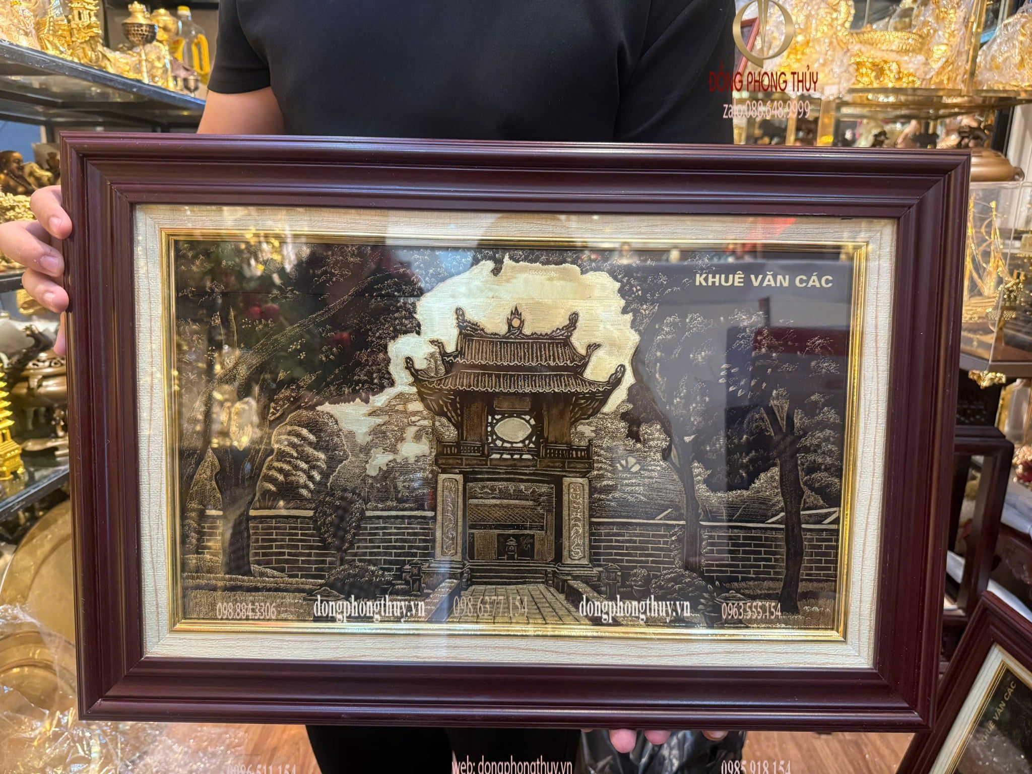 Tranh Khuê Văn Các bằng đồng