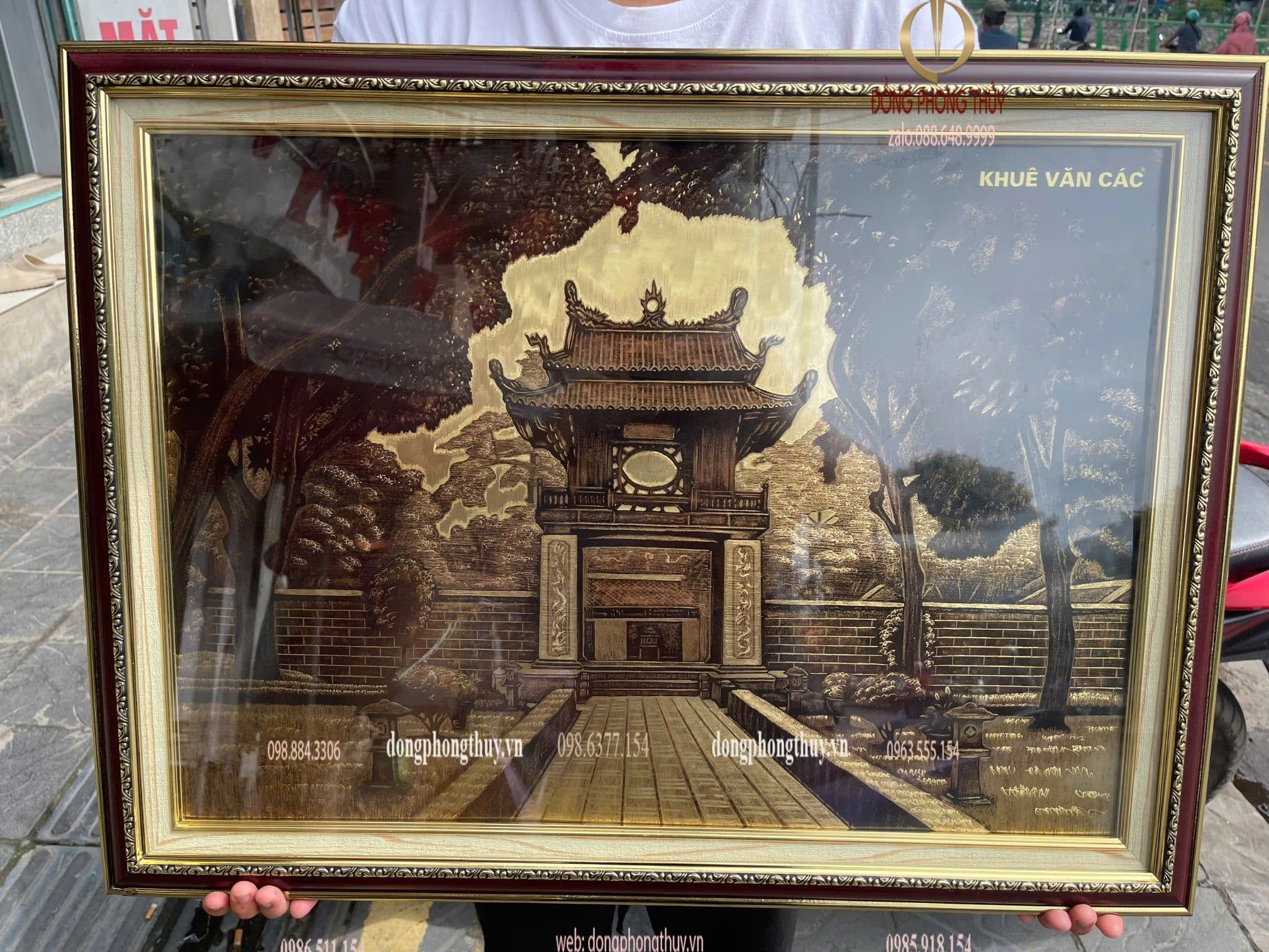 Tranh khuê văn các bằng đồng