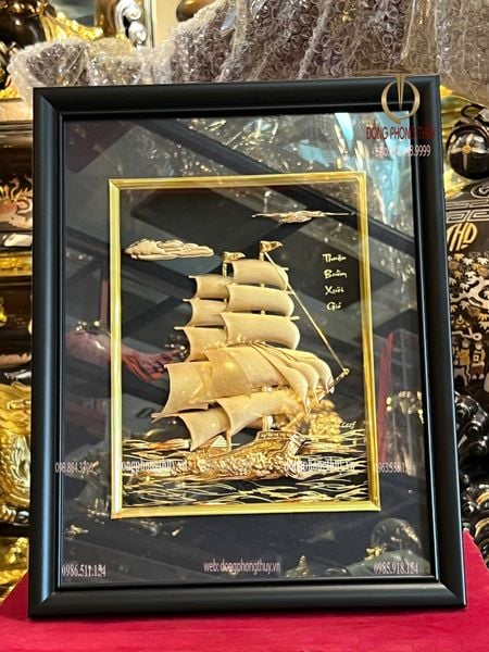 Tranh thuyền buồm mạ vàng 24k