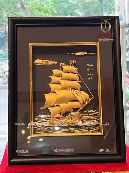 Tranh thuyền buồm mạ vàng 24k