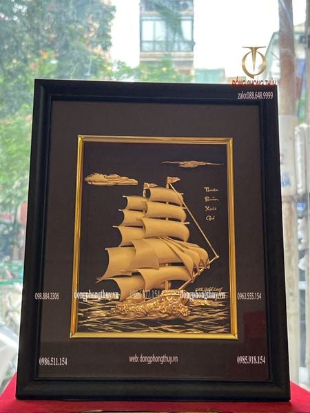 Tranh thuyền buồm mạ vàng 24k