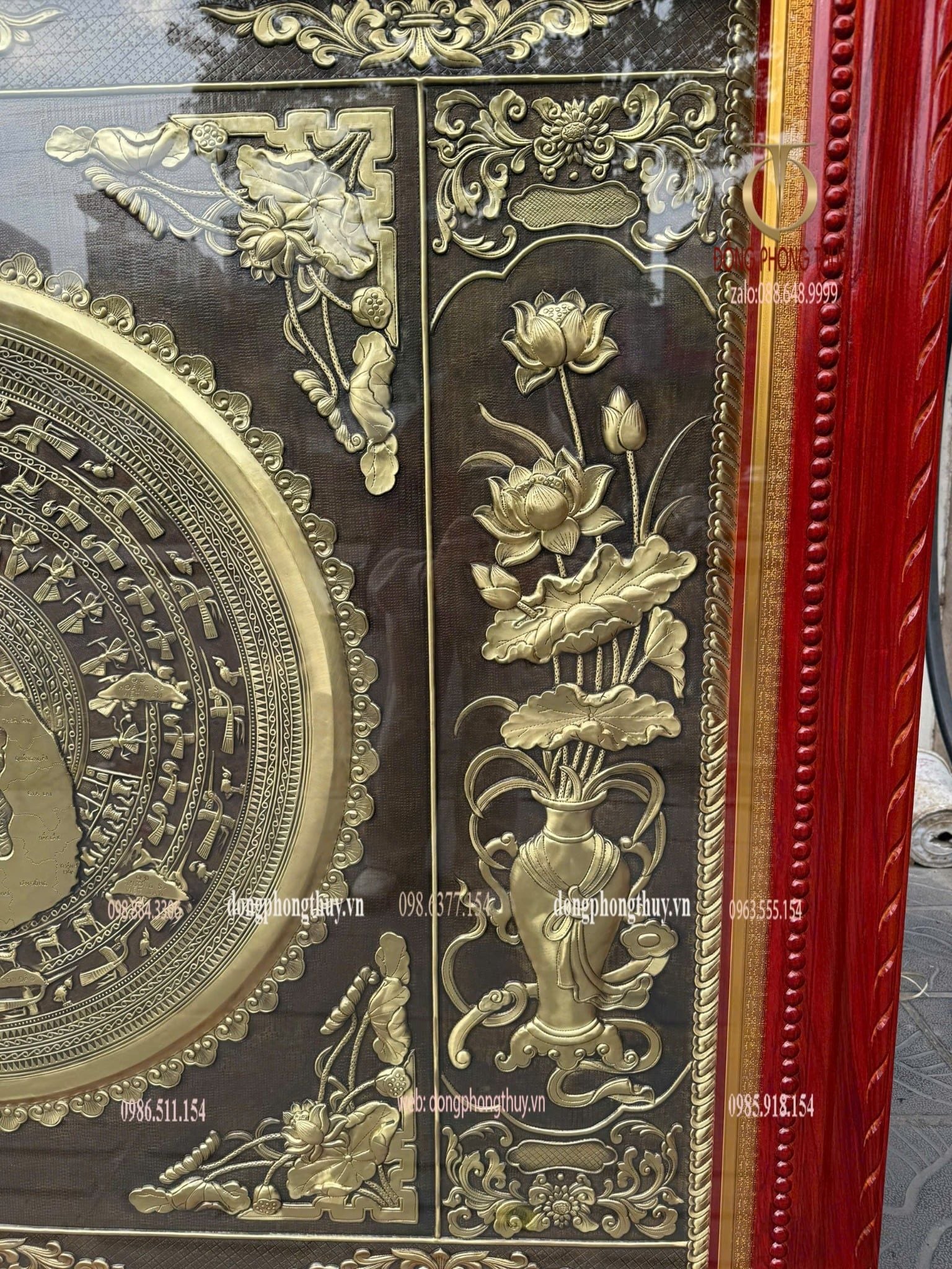 Tranh trống đồng thúc tay thủ công