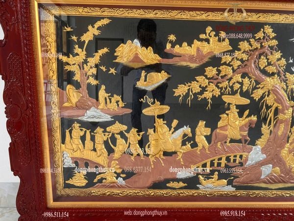 Tranh vinh quy bái tổ dát vàng bạc