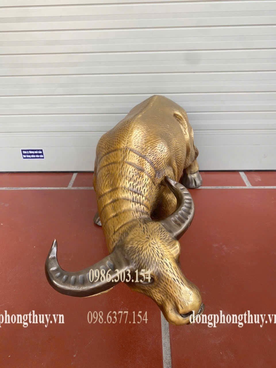 Tượng trâu bằng đồng cao 25 dài 52cm 16kg