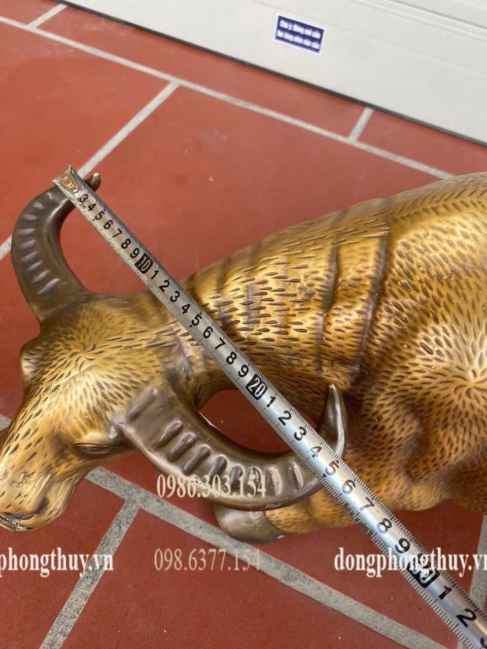 Tượng trâu bằng đồng cao 25 dài 52cm 16kg