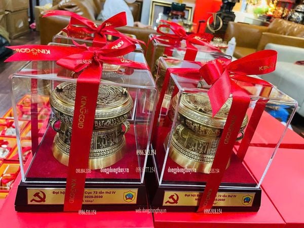 Quà tặng đại hội - trống đồng lưu niệm - quà tặng doanh nghiệp