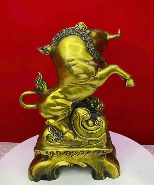 Tượng 12 con giáp bằng đồng