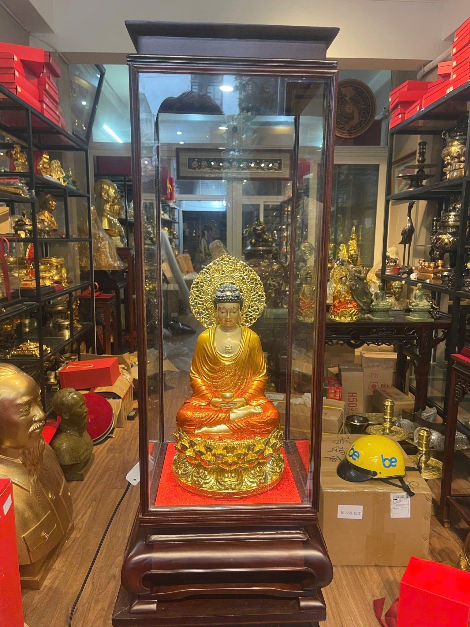 Tượng A Di Đà bằng đồng