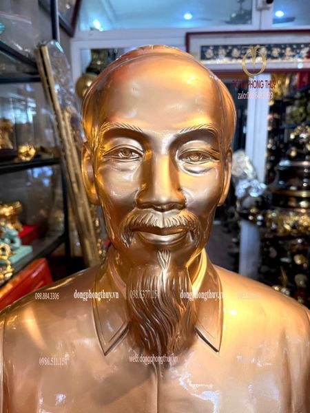 Tượng Bác Hồ 60cm bằng đồng đỏ