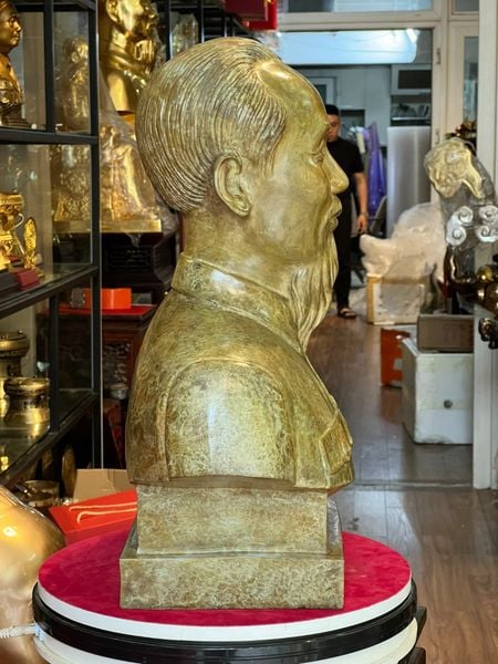 Tượng Bác Hồ bằng đồng patina vân hỏa biến độc bản cao 48