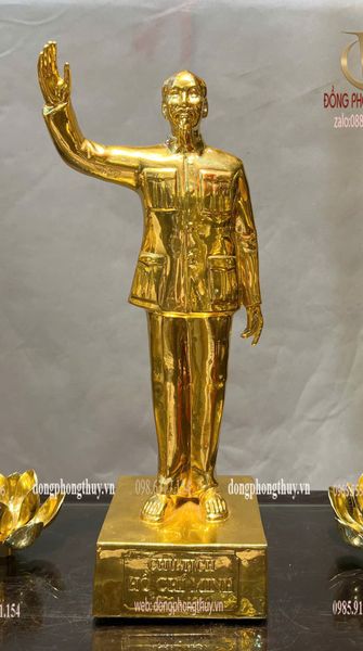 Tượng Bác Hồ