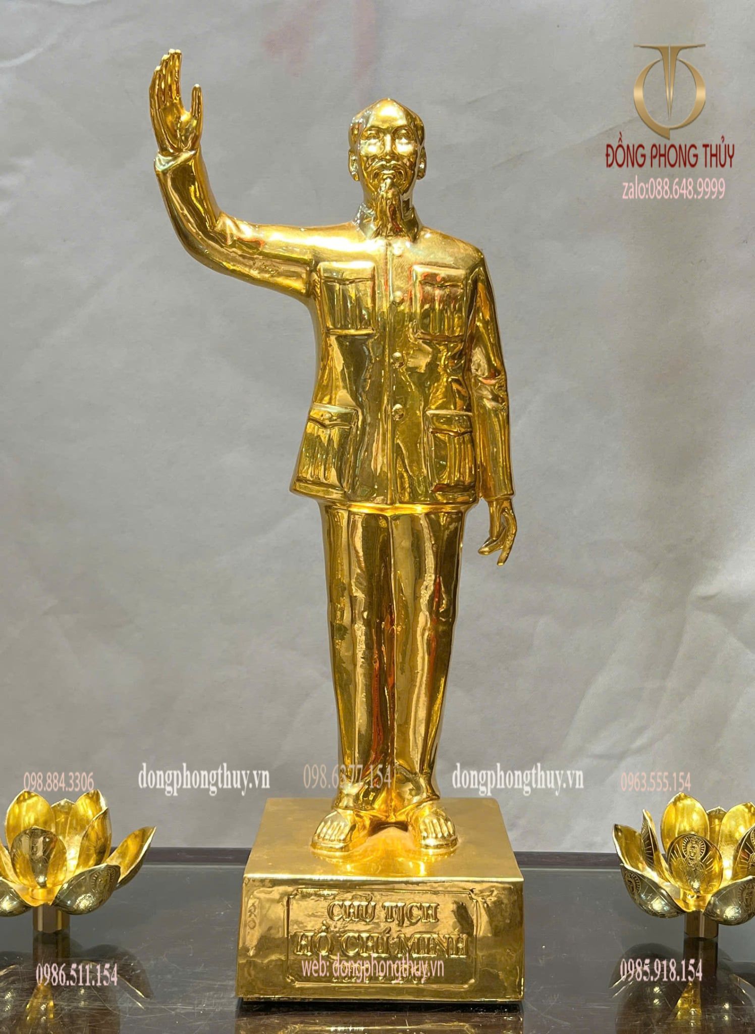 Tượng Bác Hồ