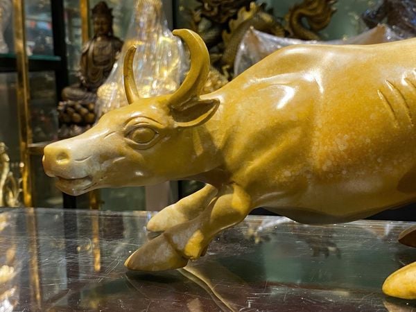 Tượng Trâu bằng đồng