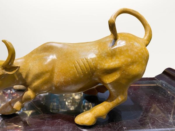 Tượng Bò chứng khoán húc đổ mọi rào cản