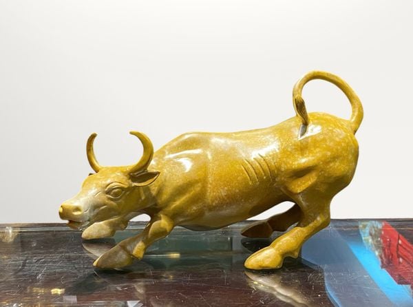Tượng Bò chứng khoán húc đổ mọi rào cản