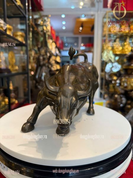 Tượng Bò Tót phố Wall bằng đồng