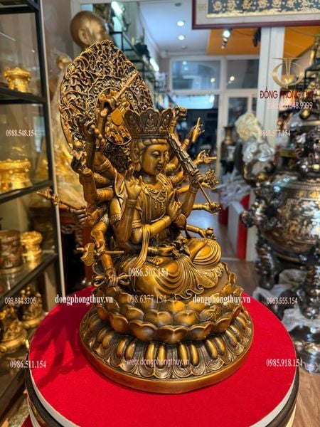 Tượng phật chuẩn đề bằng đồng