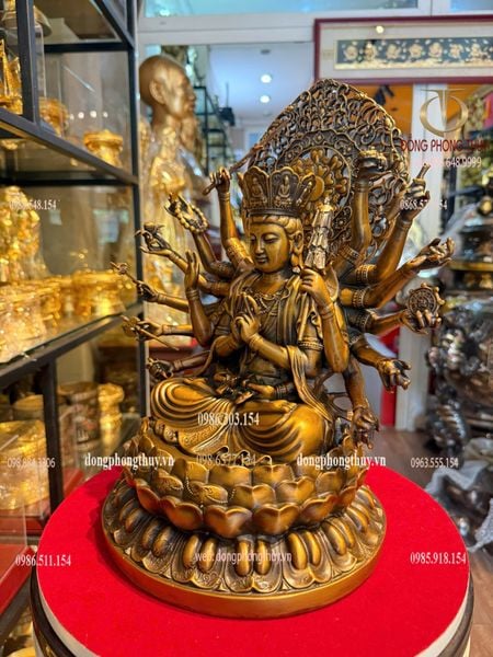 Tượng phật chuẩn đề bằng đồng