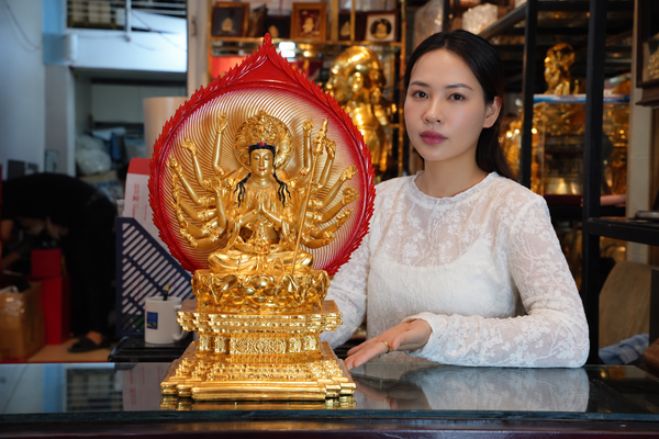 Tượng Phật Chuẩn Đề