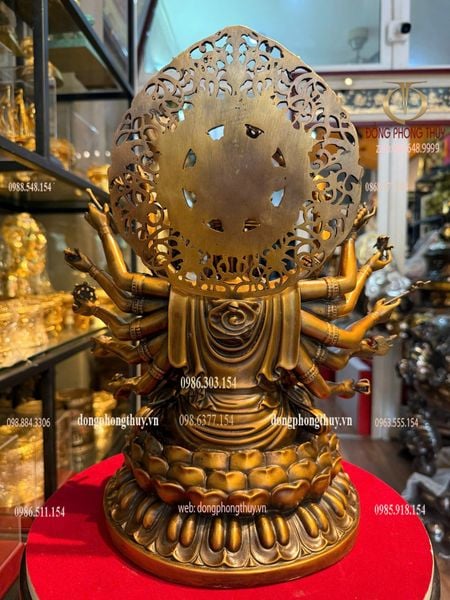 Tượng phật chuẩn đề bằng đồng