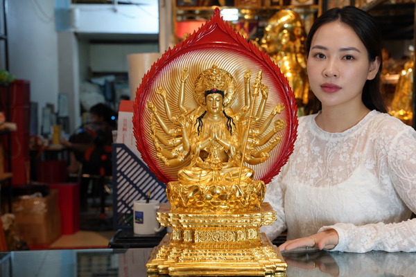 Tượng Phật Chuẩn Đề