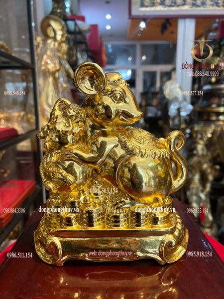 Tượng chuột dát vàng nano