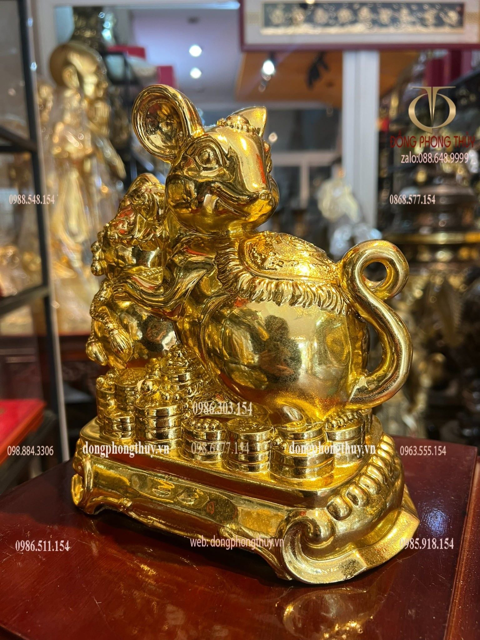 Tượng chuột dát vàng nano
