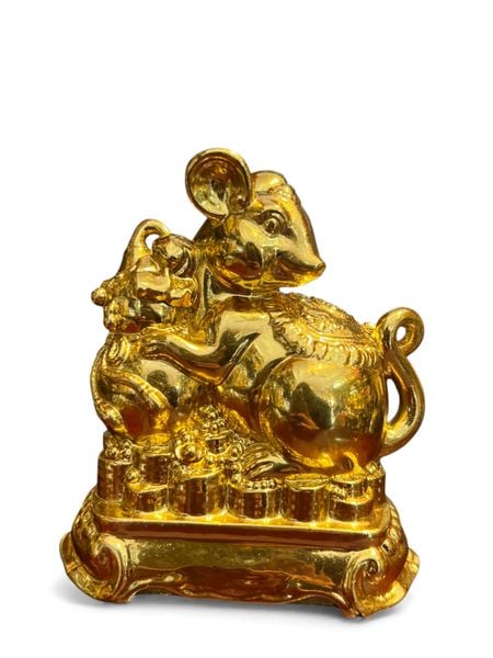 Tượng chuột dát vàng nano