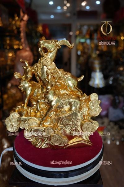 Tượng Dê dát vàng 24k bằng đồng