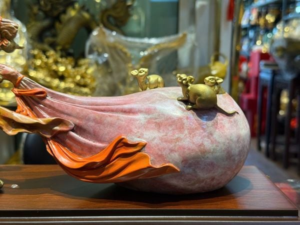 Tượng di lặc kéo bao tiền bằng đồng màu khoáng chịu nhiệt