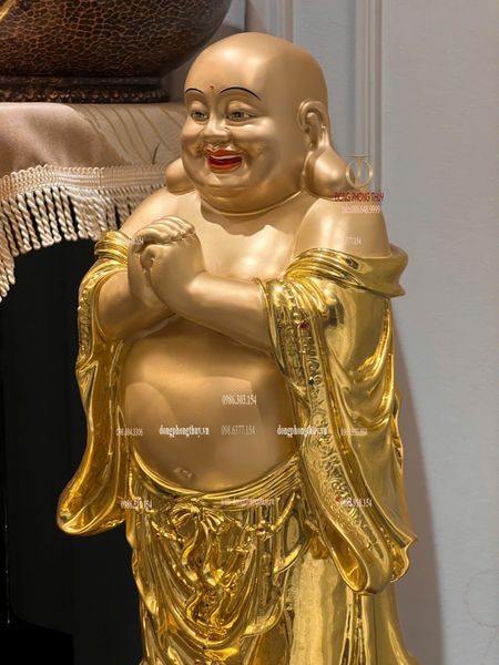 Tượng Di Lặc bằng đồng dát vàng