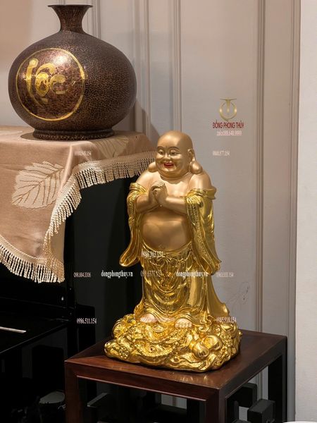 Tượng Di Lặc bằng đồng dát vàng