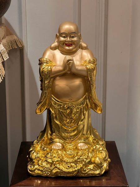 Tượng Di Lặc bằng đồng dát vàng
