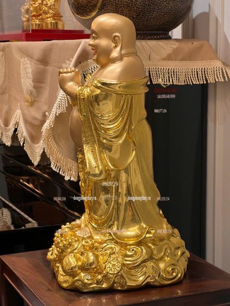 Tượng Di Lặc bằng đồng dát vàng