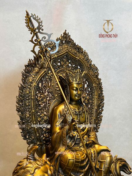 Tượng Địa Tạng vương bồ tát bằng đồng